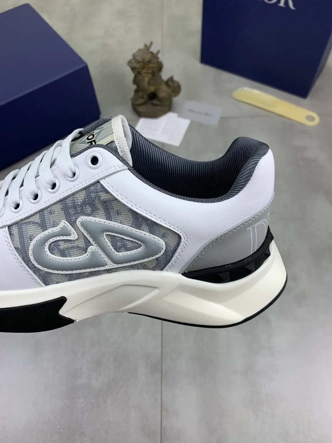 Men's Men's Shoes💰P440💰[New Style]🆘[Dior] 2025 Dior Original Lace-up Low-top Men's Shoes Classic casual shoes 🔥This model is the official classic model with high quality and made by famous original designers. It is made of high-quality cowhide with original materials➕comfortable and breathable mesh lining➕pigskin insole. The perfect last shape and generous and fashionable design have attracted many consumers and are suitable for drivers to drive🚗. What you want is the best quality in the market. Color: 4️⃣Color Code number: 38--44 (45 customized)